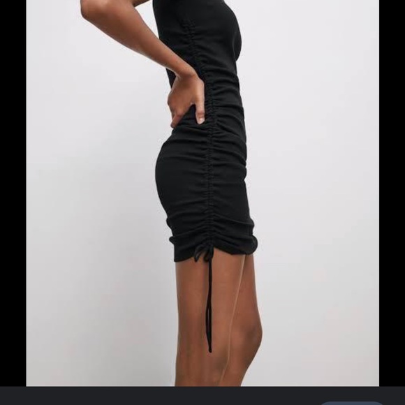 Zara tee shirt dress with side runched drawstring ties - Picture 2 of 5